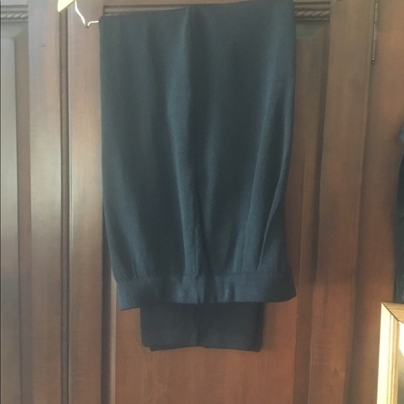 St. John evening black & silver knit pant suit - Picture 5 of 6